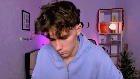 Snapshot of kevin_nix_ chatting on February 4, 2026, 1:17 pm kevin_nix_ online show from February 4, 2026, 1:17 pm