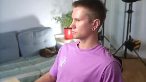 Kev online show from April 20, 2026, 2:31 pm