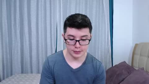 Kevin online show from November 26, 2025, 7:15 pm