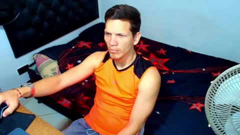 Snapshot of kevinkewma chatting on April 30, 2026, 12:00 pm kevinkewma online show from April 30, 2026, 12:00 pm