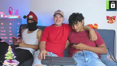 kevin and ottis online show from November 11, 2025, 5:57 pm