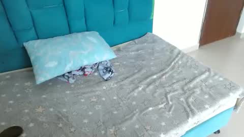 Snapshot of keyla_moon_ chatting on April 4, 2026, 7:55 pm keyla_moon_ online show from April 4, 2026, 7:55 pm