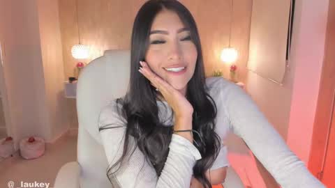 Snapshot of keylahart chatting on March 12, 2025, 5:02 am IG LAUKEY online show from March 12, 2025, 5:02 am