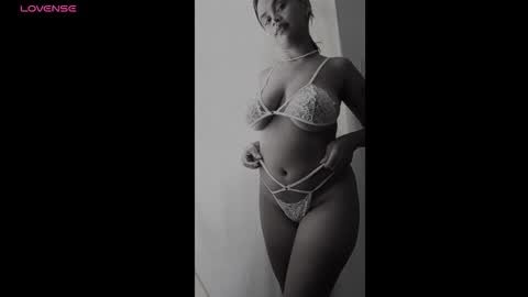 Snapshot of keyli_sweet chatting on February 2, 2026, 5:39 am Keyla online show from February 2, 2026, 5:39 am