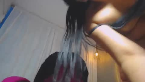 keyra_miller online show from February 8, 2025, 4:25 am