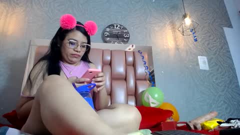 keyra_miller online show from March 1, 2025, 2:26 am