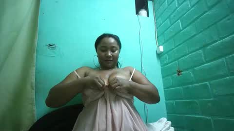 kezia0910 online show from April 14, 2026, 7:09 pm