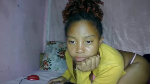 Snapshot of khaissa chatting on December 19, 2025, 7:21 pm khaissa online show from December 19, 2025, 7:21 pm