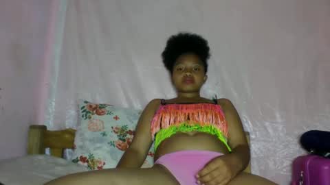 Snapshot of khaissa chatting on December 22, 2025, 1:52 pm khaissa online show from December 22, 2025, 1:52 pm