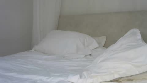 khalidnatasha online show from January 1, 2025, 6:27 pm