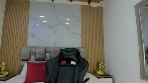 Snapshot of khalifa_fletcher chatting on January 3, 2025, 6:46 pm khalifa online show from January 3, 2025, 6:46 pm