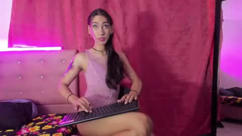 Khandyz online show from September 18, 2025, 9:17 pm