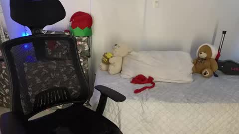 Snapshot of kharelys_777 chatting on December 25, 2024, 2:46 am Karelys M. online show from December 25, 2024, 2:46 am