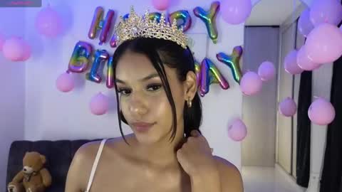 Snapshot of kharelys_777 chatting on December 30, 2024, 4:31 am Karelys M. online show from December 30, 2024, 4:31 am