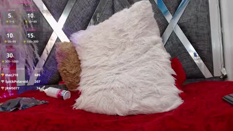 Kharla Marin online show from December 30, 2024, 8:32 am