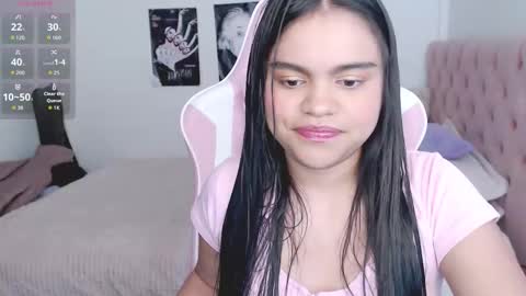 khaterin_26 online show from December 5, 2025, 4:47 pm