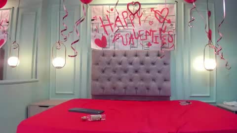 Kathe Hot online show from February 13, 2025, 7:31 pm