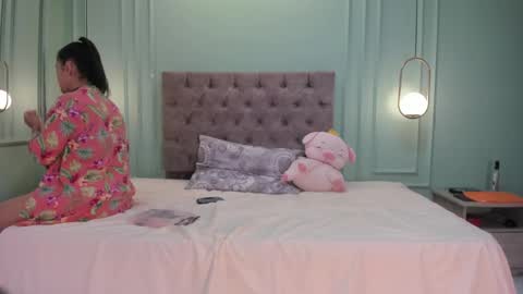 Kathe Hot online show from February 17, 2025, 6:15 pm