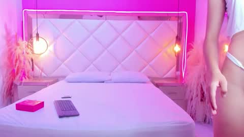 Khathiee online show from April 4, 2026, 6:38 pm