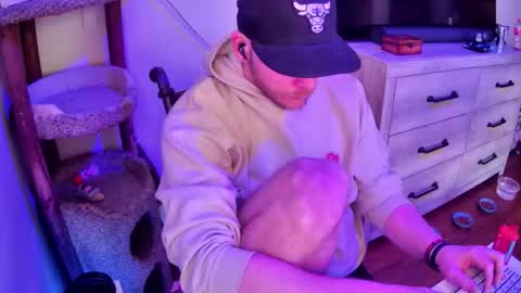 KevKev online show from April 7, 2026, 11:32 am