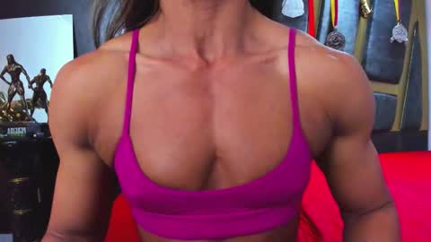    online show from October 15, 2025, 6:08 pm