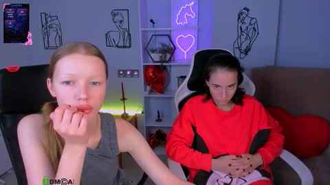 khloebeauty online show from October 12, 2025, 7:02 pm