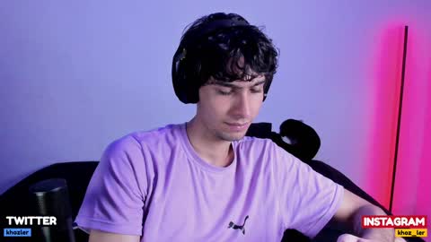 khozler_ online show from January 5, 2025, 7:07 am