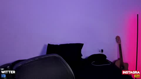 khozler_ online show from January 12, 2025, 1:16 pm