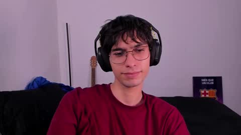 khozler_ online show from March 8, 2025, 3:17 am