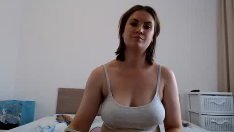 Snapshot of khrysssarah chatting on July 11, 2026, 12:08 pm Sarah online show from July 11, 2026, 12:08 pm
