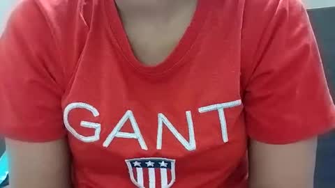 Snapshot of khushisinghh chatting on December 1, 2024, 4:29 pm khushisinghh online show from December 1, 2024, 4:29 pm