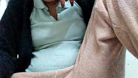 Snapshot of khushisinghh chatting on February 10, 2025, 3:35 am khushisinghh online show from February 10, 2025, 3:35 am