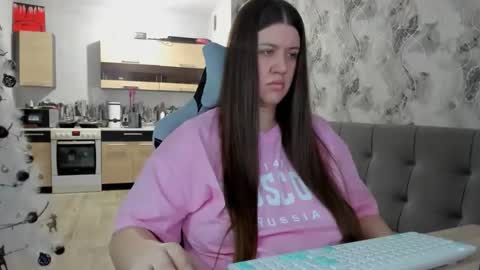 kianna_dior_ online show from January 7, 2026, 10:40 am