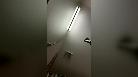 kiannaluv online show from December 22, 2025, 1:41 pm