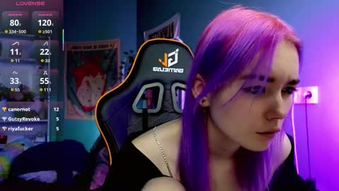 Kira online show from October 18, 2025, 9:15 pm