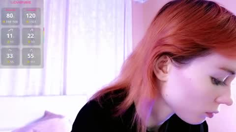 Kira online show from April 1, 2026, 9:45 pm