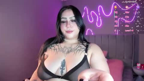 K I A R A            online show from January 14, 2026, 12:33 pm