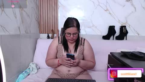Snapshot of kiara_scottt chatting on March 4, 2026, 9:04 am Kiara online show from March 4, 2026, 9:04 am