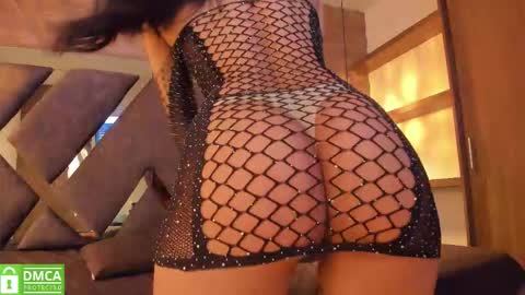 kiara_velvet__ online show from November 5, 2025, 3:50 am