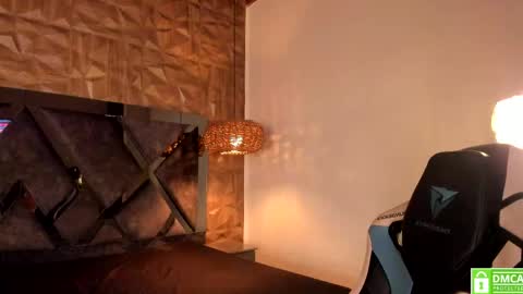 kiara_velvet__ online show from April 13, 2026, 5:57 am
