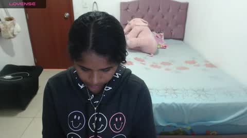 Kiara online show from December 3, 2024, 9:23 pm