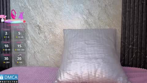 Kiara Zahiri online show from October 16, 2025, 11:11 am