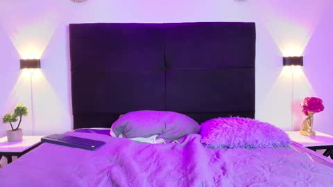 Snapshot of kiaraaqueen chatting on March 3, 2025, 10:20 pm kiaraaqueen online show from March 3, 2025, 10:20 pm