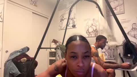 HunneysPlayRoom online show from January 9, 2025, 11:14 am