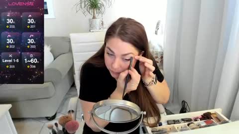 Snapshot of kierareines chatting on January 11, 2025, 10:51 pm Kiera Reines online show from January 11, 2025, 10:51 pm