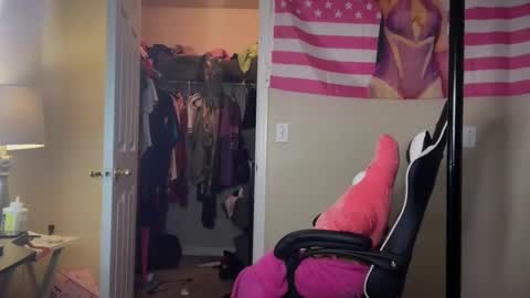 Snapshot of kierstencolexo chatting on December 16, 2024, 3:00 pm KIERSTENCOLEXO 66 AMAZON GODDESS online show from December 16, 2024, 3:00 pm