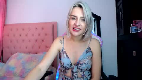 Anna Sophia online show from February 5, 2025, 5:20 pm