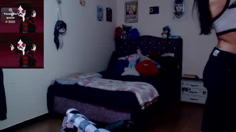 Snapshot of kiki_cams chatting on July 6, 2026, 3:03 pm kIKI online show from July 6, 2026, 3:03 pm