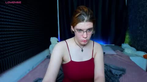 Kiki online show from January 21, 2025, 4:16 pm