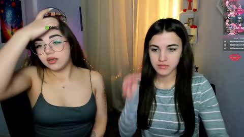 Snapshot of kiki_swan chatting on April 14, 2026, 6:30 am kiki_swan online show from April 14, 2026, 6:30 am
